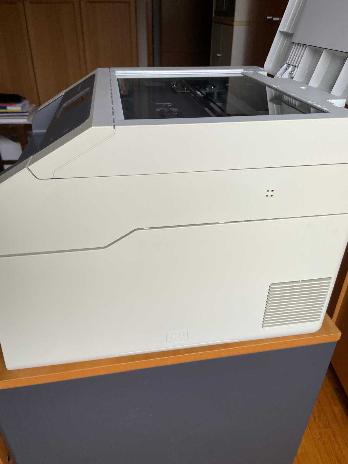Impressora Multifuncional Brother DCP-9015CDW  - como nova