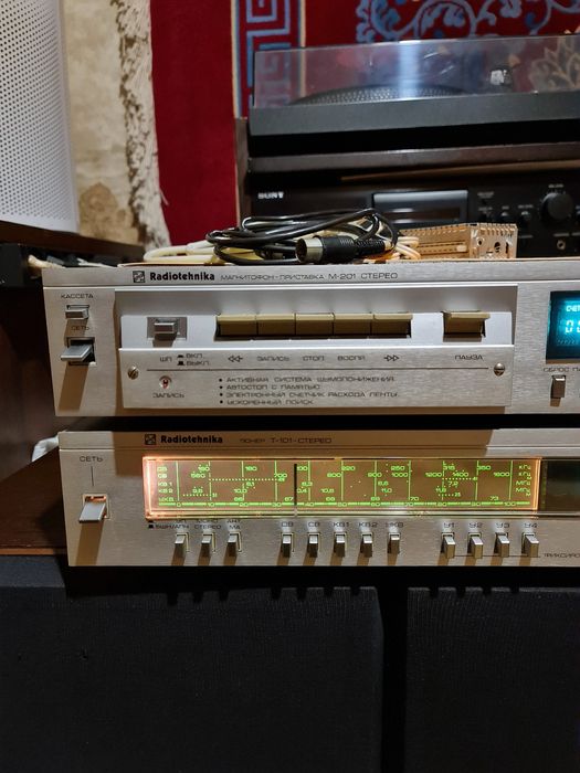 Тюнер Радиотехника т101 и кассетная дека Радиотехника мп201