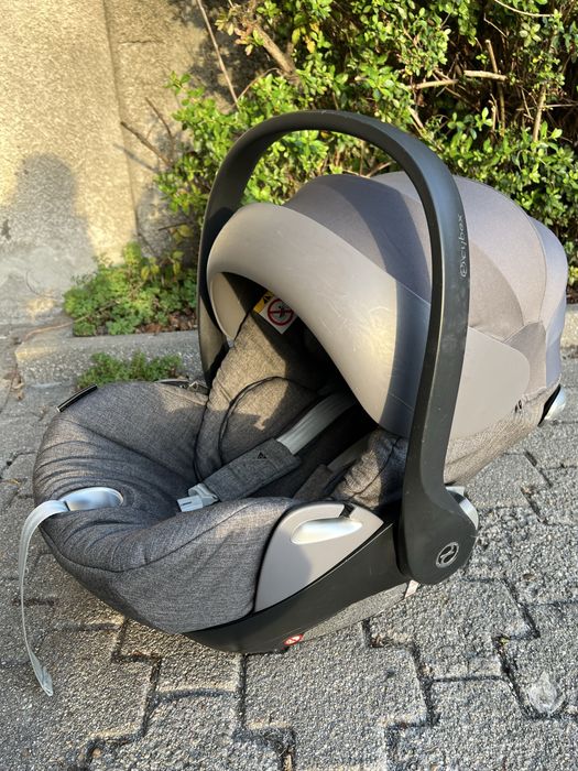 Cadeira Cybex Q plus Platinum + Carrinho passeio Quinny + OFERTA SACO