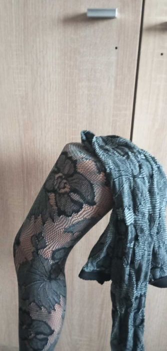 Nr 1 Duże rajstopy  kabaretki wzór.