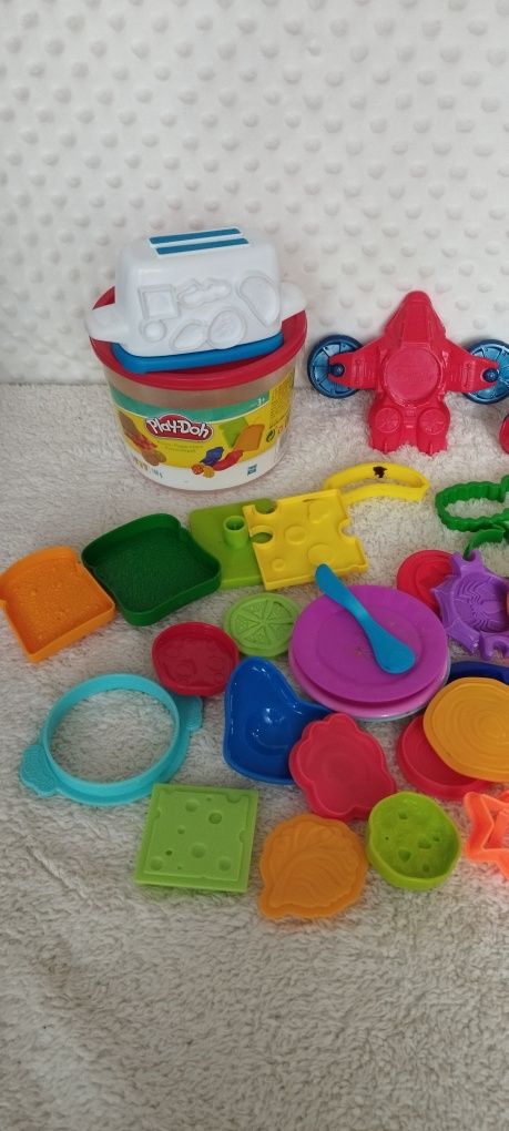 Duży zestaw foremek Play-Doh, ponad 56 elementów