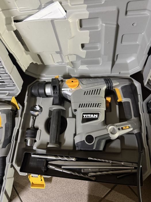 Młot młotowiertarka TITAN SDS+ 1500W wiertła dłuta ZESTAW
