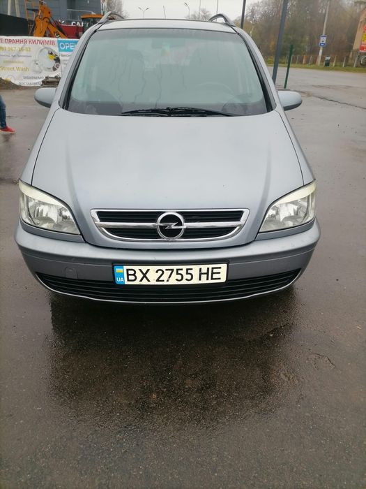 Opel Zafira Продам Опель Зафіра 2004року. Бензин в дуже хорошому стані