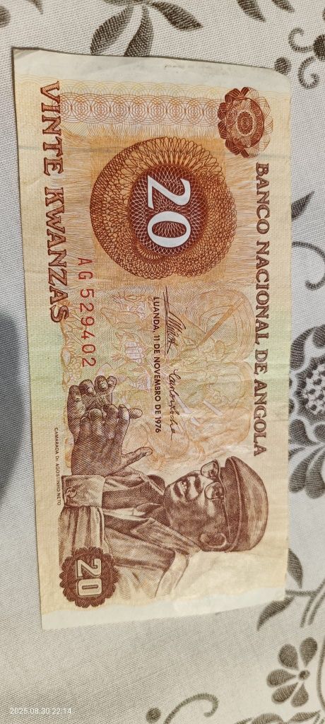 Nota angolana de 1976