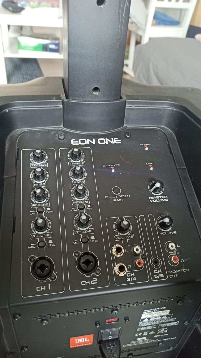 JBL Eon One. Bluetooth kolumna aktywna mikser.