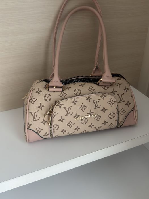 Torebka kuferek Louis Vuitton