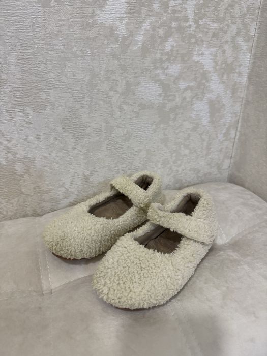 Зимові чобітки zara / туфлі, кросівки