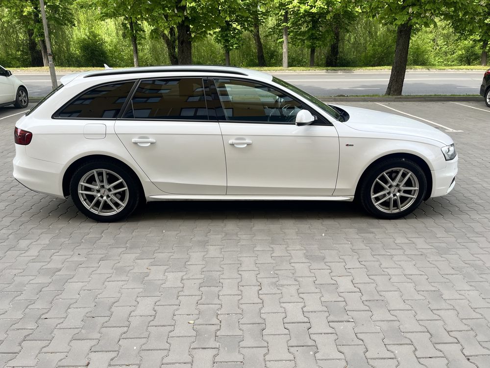 Продам Audi a4 2014