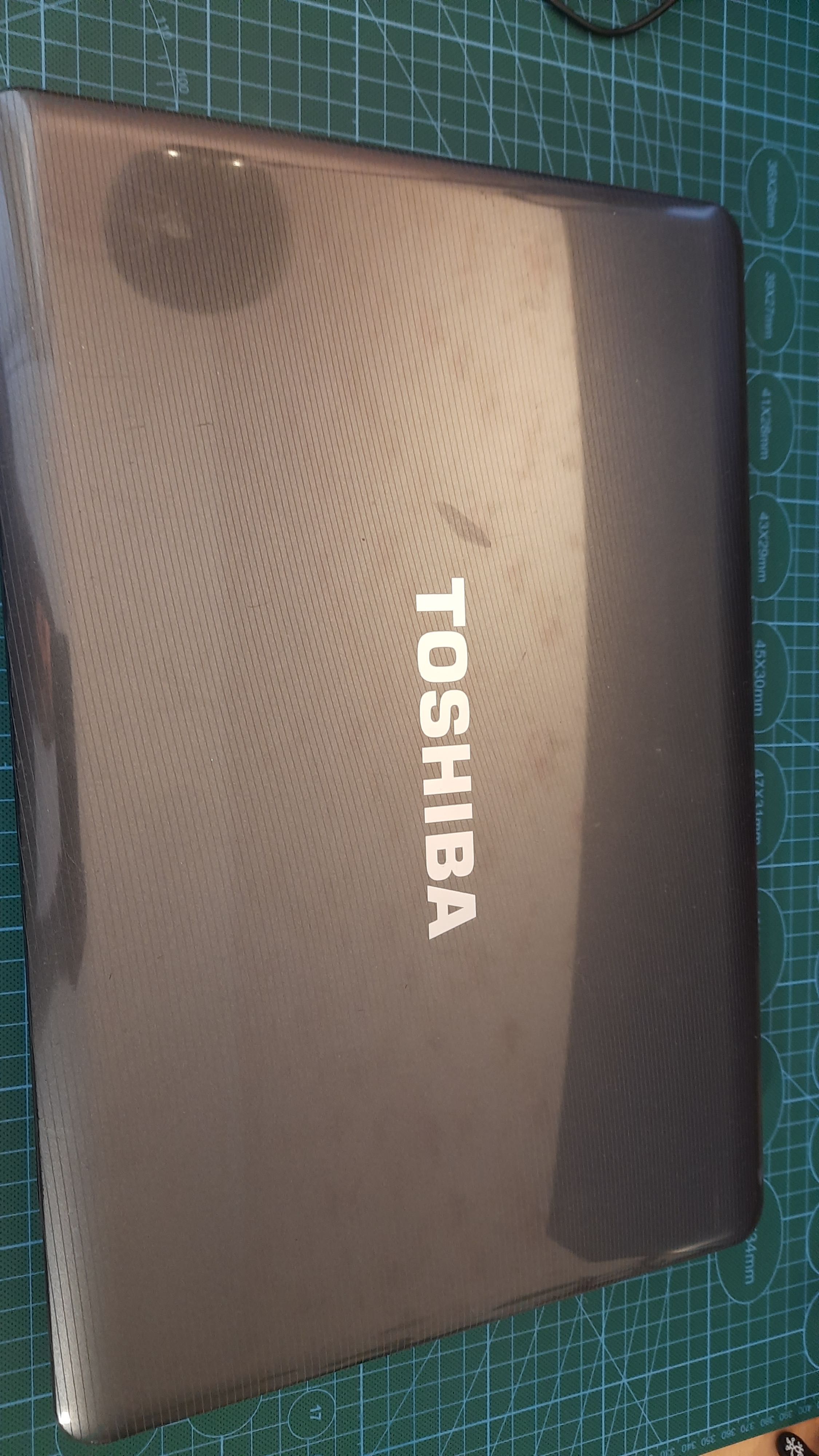 Laptop Toshiba Satellite L500D-12T