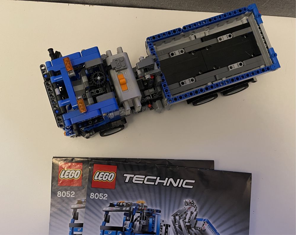 LEGO Technic 8052 - Ciężarówka z naczepą, komplet z instrukcją