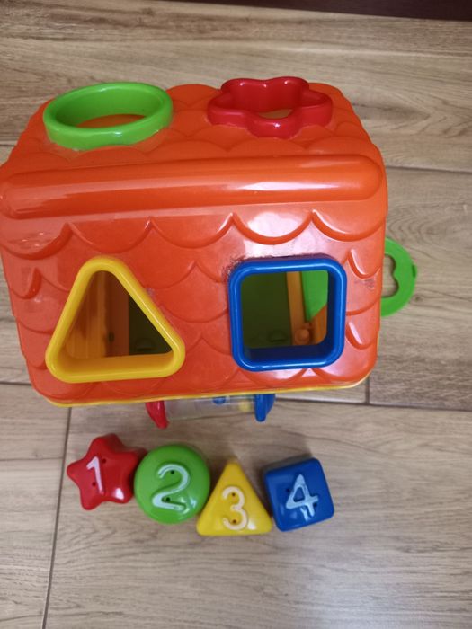 Хатка сортер італія