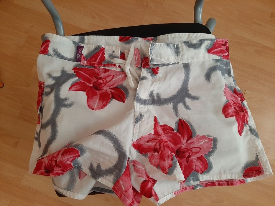 Calções/Shorts com flores 38