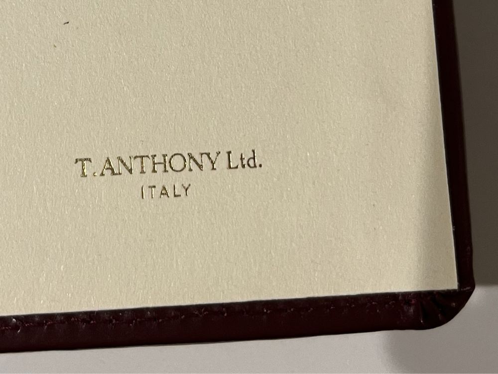 Skórzany album do zdjęć amerykańskiej firmy T. Anthony Made in Italy