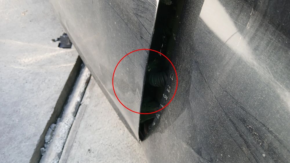 Porta frente direita PEUGEOT 208