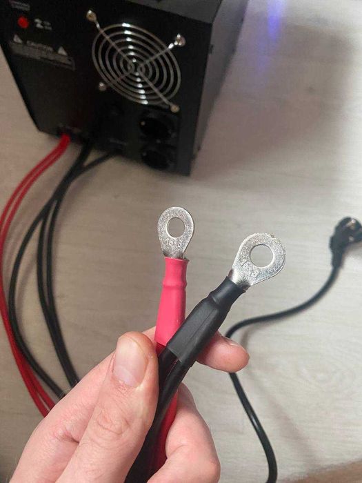 ИБП LogicPower LPY-PSW-2000VA+1400Вт 10A/20A правильной синусоидой 24V