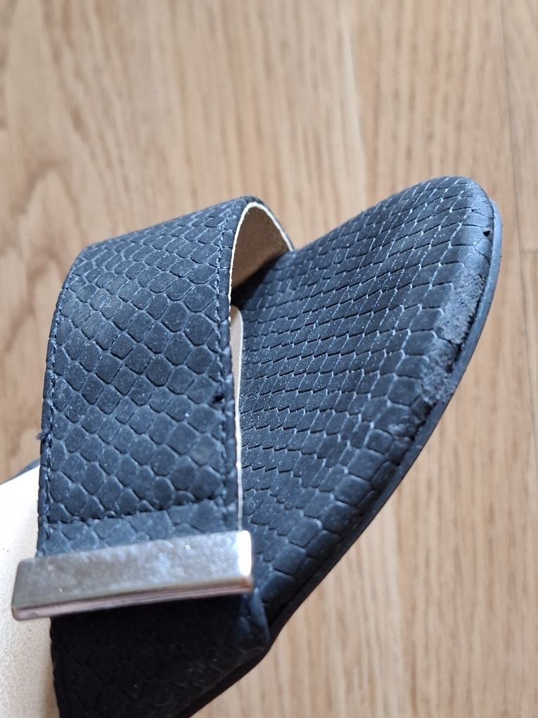 JustFab sandaly na obcasie - rozmiar 40, obcas 10,5cm