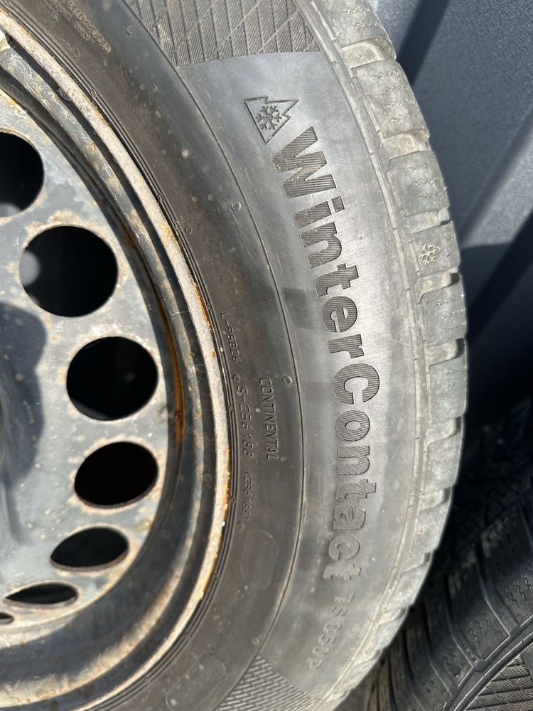 Комплект дисків з гумою Audi 5x112 r16 з шинами 205/60 r16