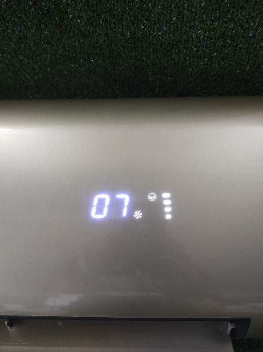 Обогреватель - тепловая завеса Crown 3.3 кВт