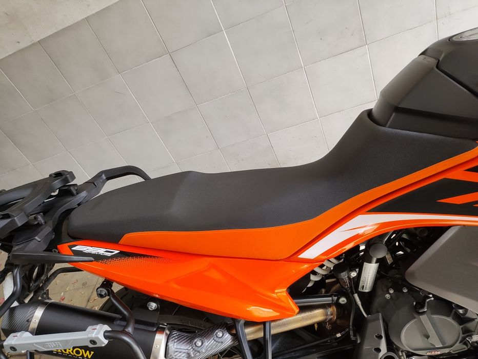 Carenagens laterais lado direito e esquerdo KTM 790/890 Adventure