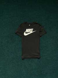 Футболка Nike Tee з  логотипом/Нові колекції/Оригінал/Чорна