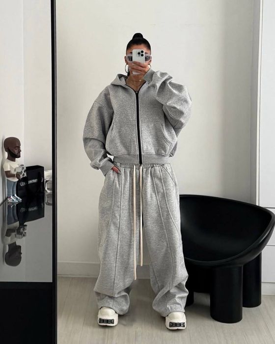 Спортивний oversize костюм/ жіночий меланж костюм з худі та штанами