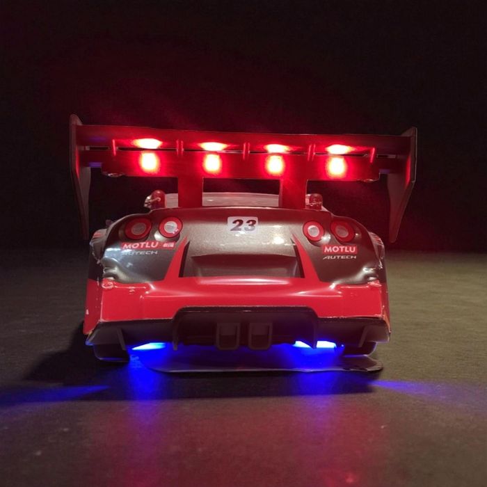 Дрифт машина на радиоуправлении полный привод