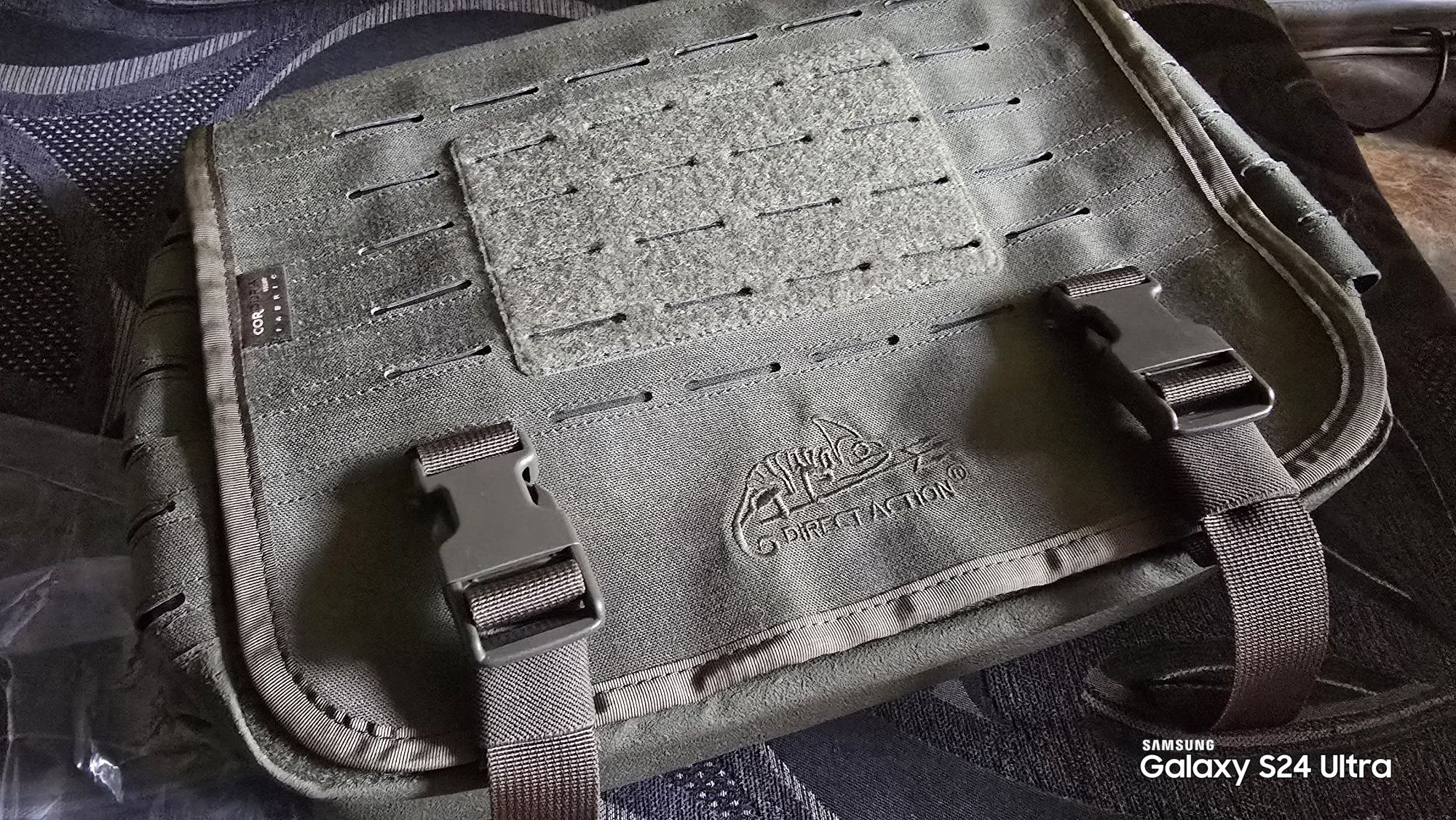 Torba Direct Action Small Messenger Olive Green