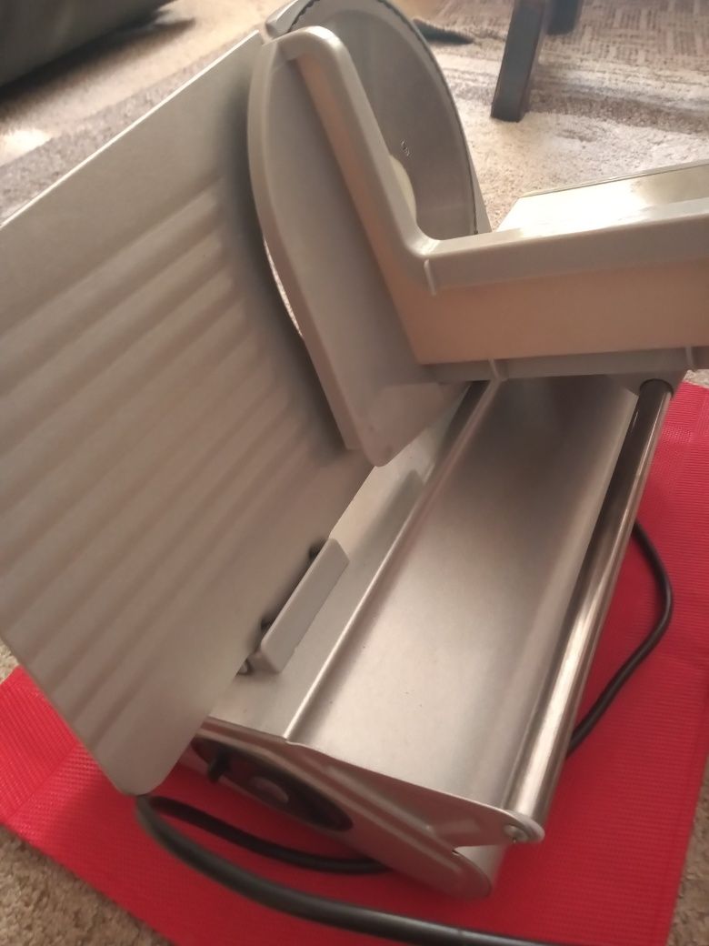Krajalnica MPM  sms-800