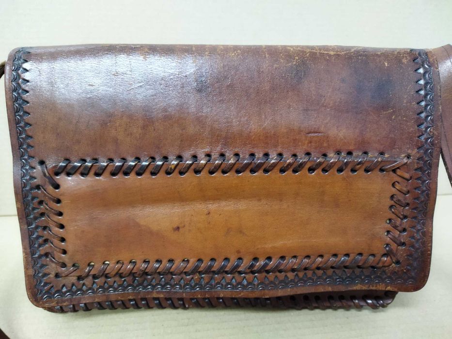 Mala/Carteira Senhora em pele