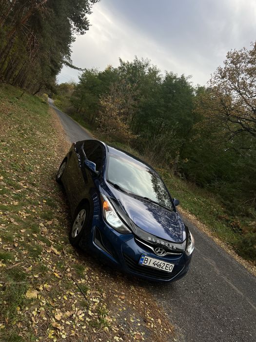 Hyudai елантра 2016 рік