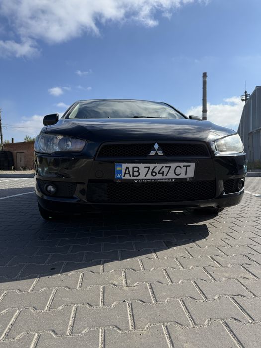 Mitsubishi lancer