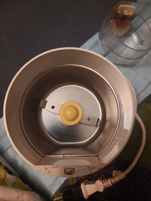 Mocny młynek do mielenia Melitta