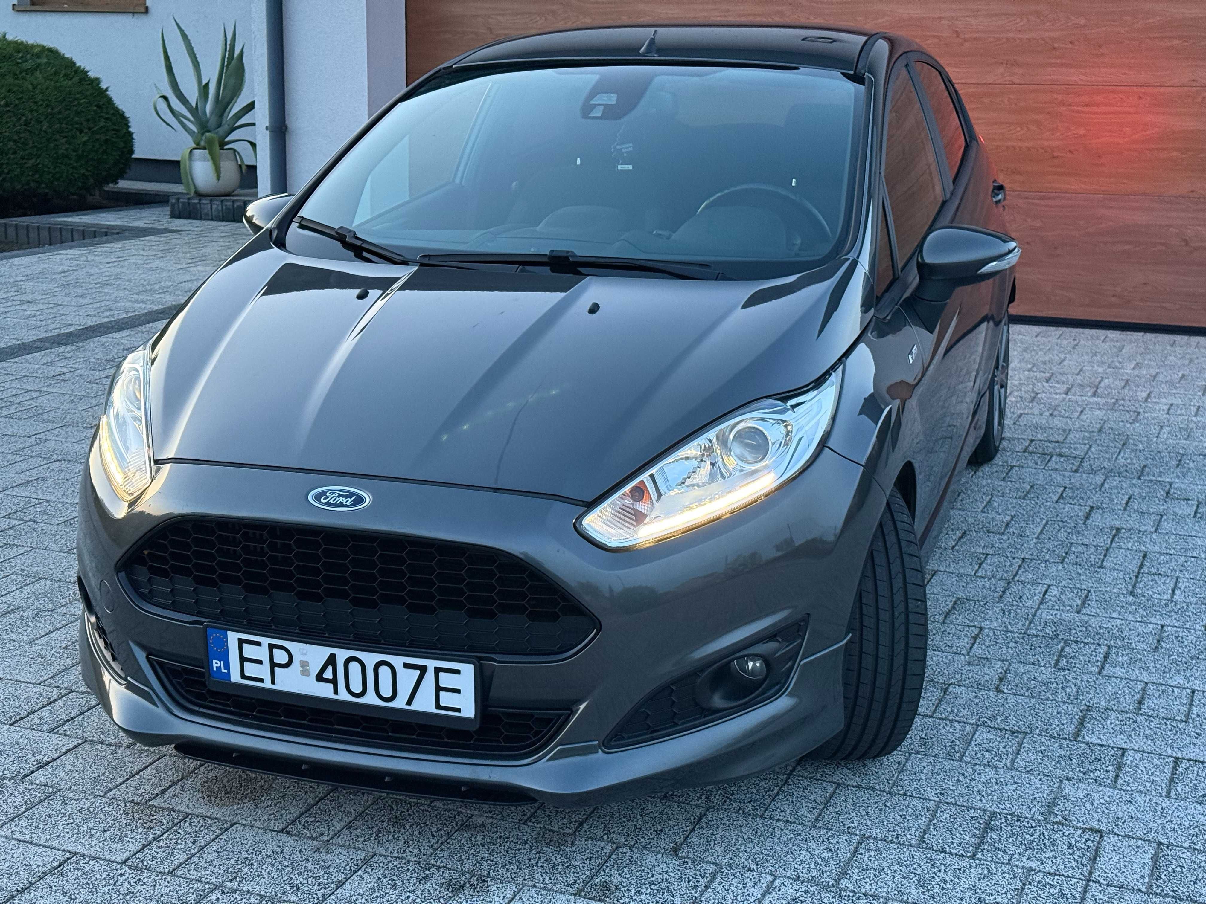 Sprzedam Ford Fiesta MK7 ST-LINE