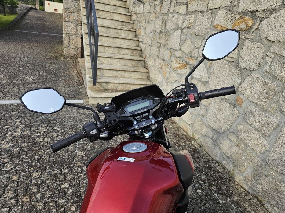 Honda CBF 125 como nova