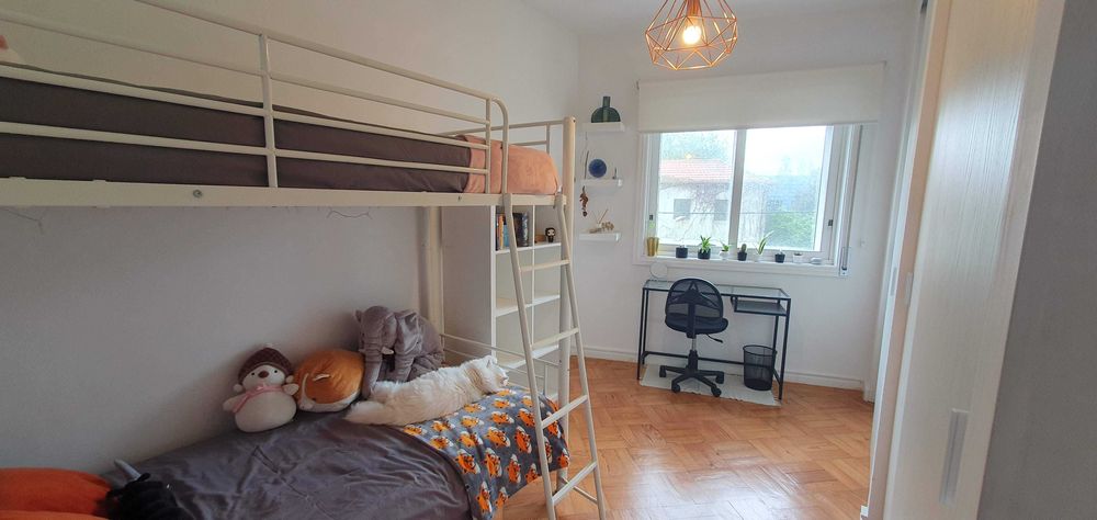 Investimento sólido — Moradia com 2 frações independentes (T4 + T2)