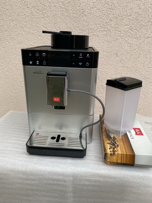 Кавомашина Melitta Caffeo Varianza CSP як нова є Вибір