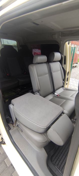 Пасажирські та грузові перевезення