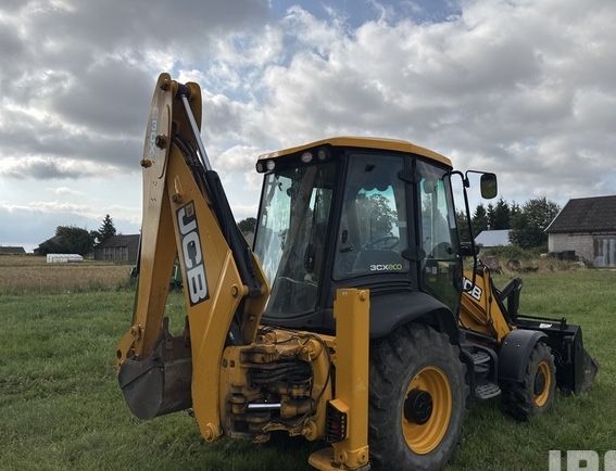 Koparko-ładowarka JCB 3CX tylko 2800 godzin