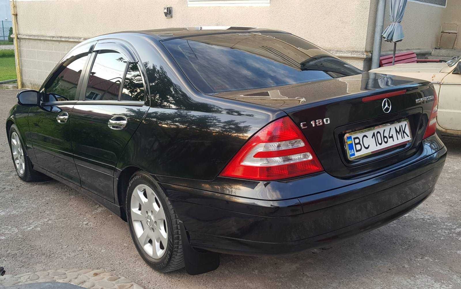 Mercedes-Benz C-Class 2006