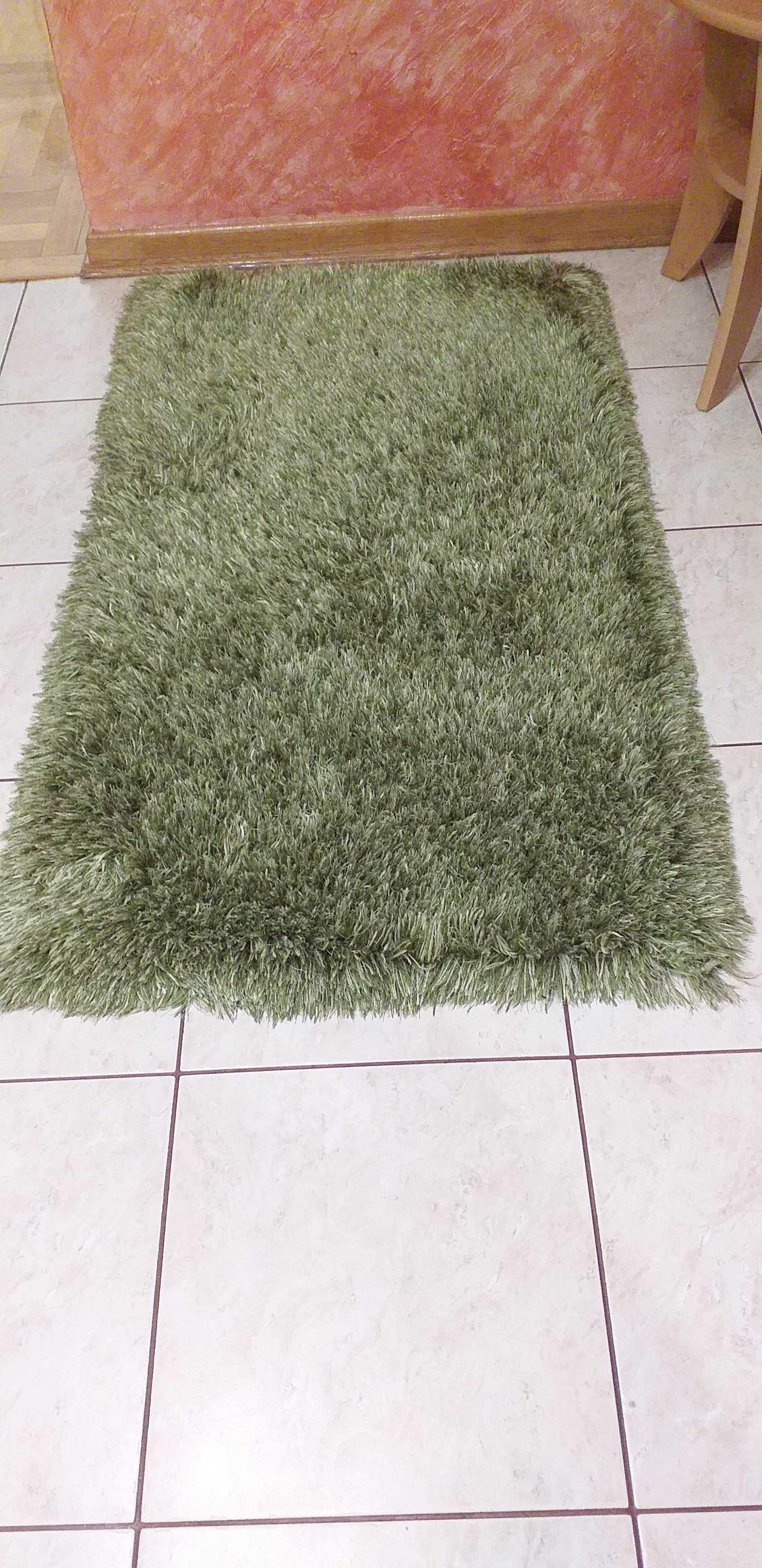 Okazja przepiękny dywanik  Shaggy z długim włosem w kolorze zieleni