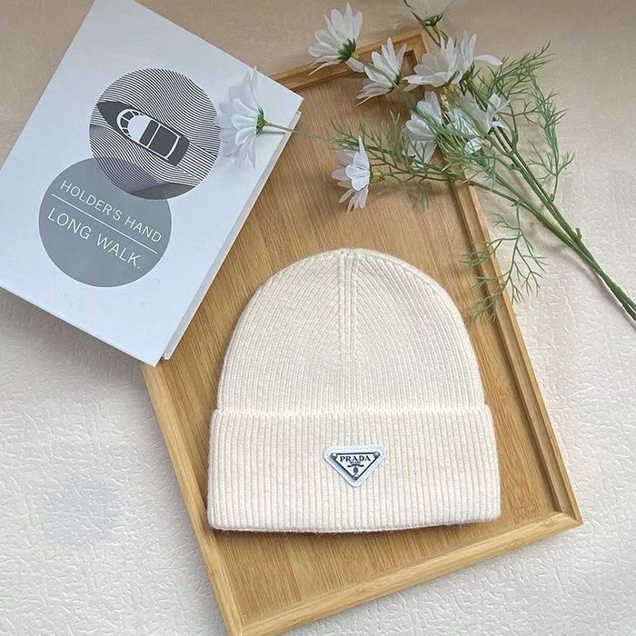 Шапка Prada Прада
