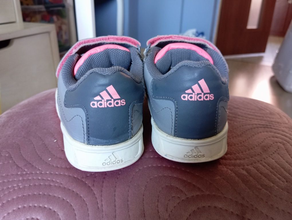 Buty dziewczęce Adidas