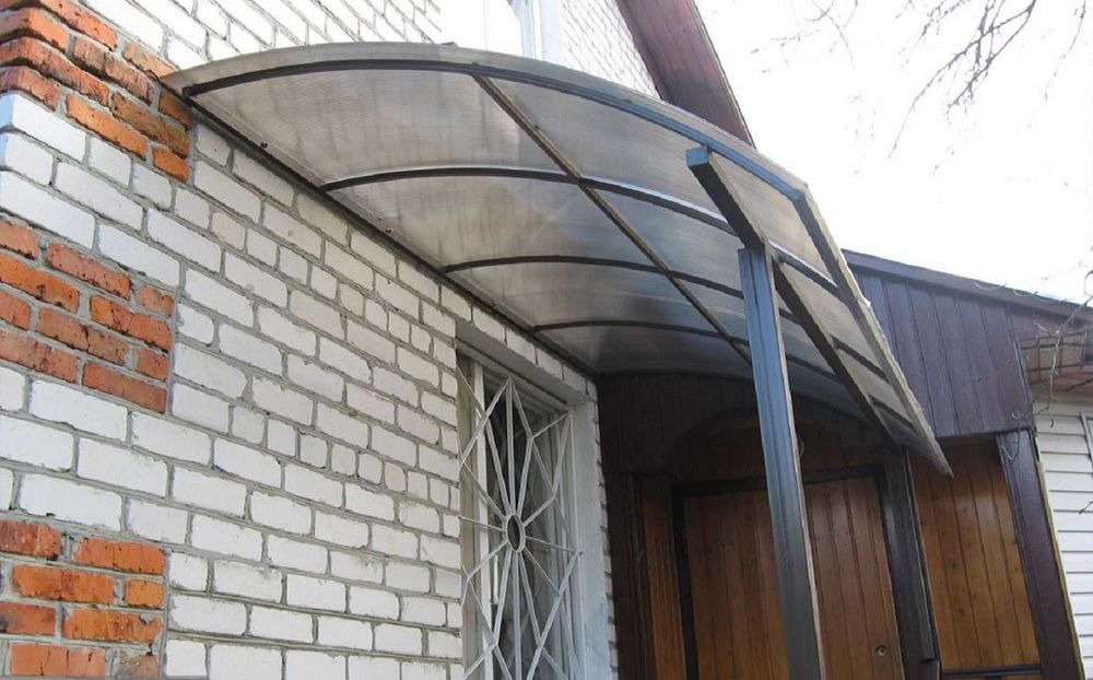 Кровельные работы. Ремонт. Замена старой крыши дома, балкона. Дымоход.