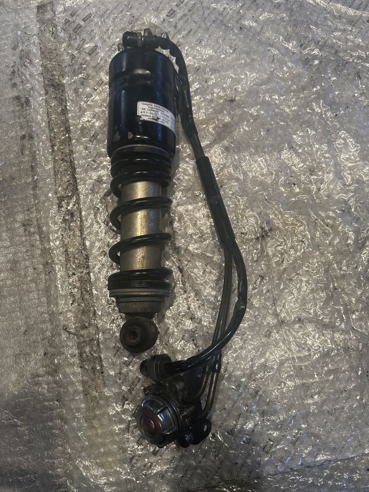 Tylny Tył Amortyzator Yamaha XV1000 TR1 Virago 920 Monocross Supersion
