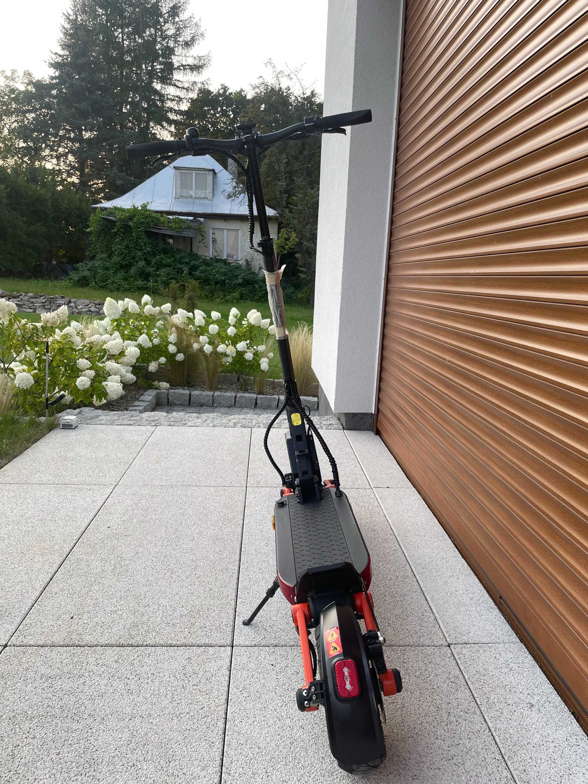 Topowy model JOYOR S10-S PRZEBIEG PONIŻEJ 50KM! praktycznie nówka