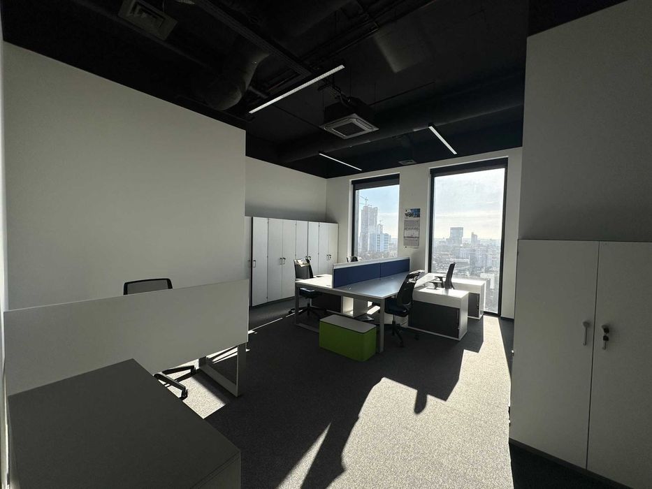 Lokal biurowy - 1000 m²  - idealne dla dużej firmy