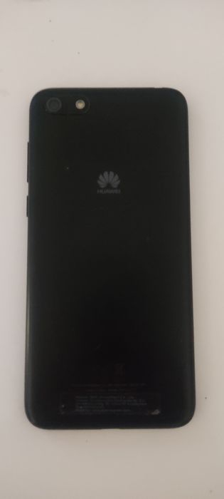 Huawei        y5