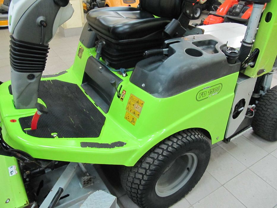 Traktorek Kosiarka Grillo FD 1500 4x4 Kubota Diesel Górny wysyp