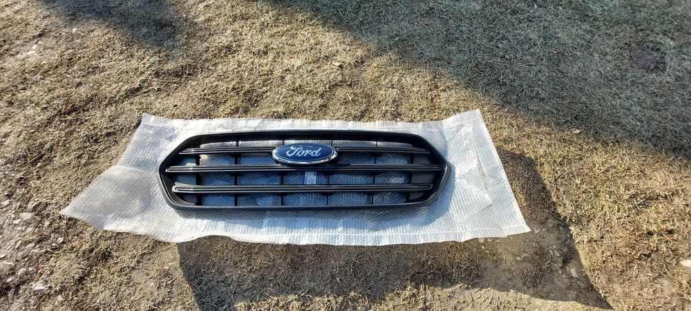 Grill atrapa Ford Transit Custom nowa