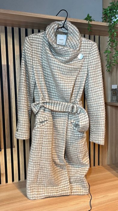 Płaszcz marki Mango S